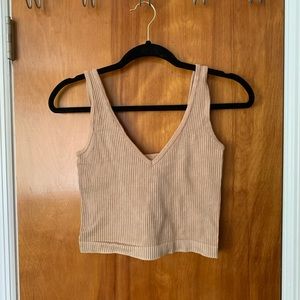 Cropped Medium Tank